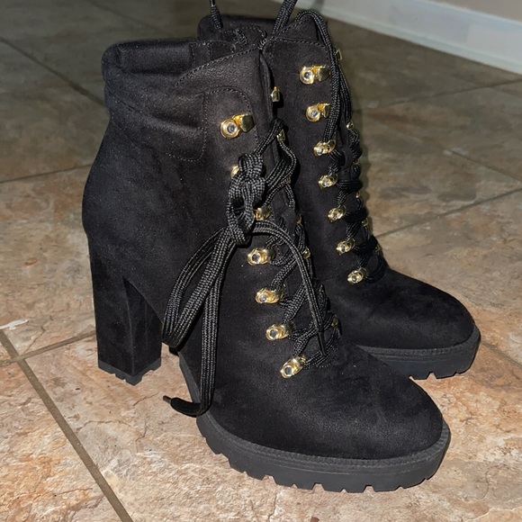 Platform high heeled boots - Picture 2 of 5